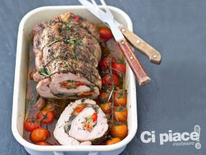 rotolo-di-maiale-con-pomodorini