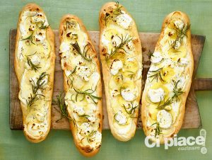 barchette-di-patate-con-caprimo-e-rosmarino