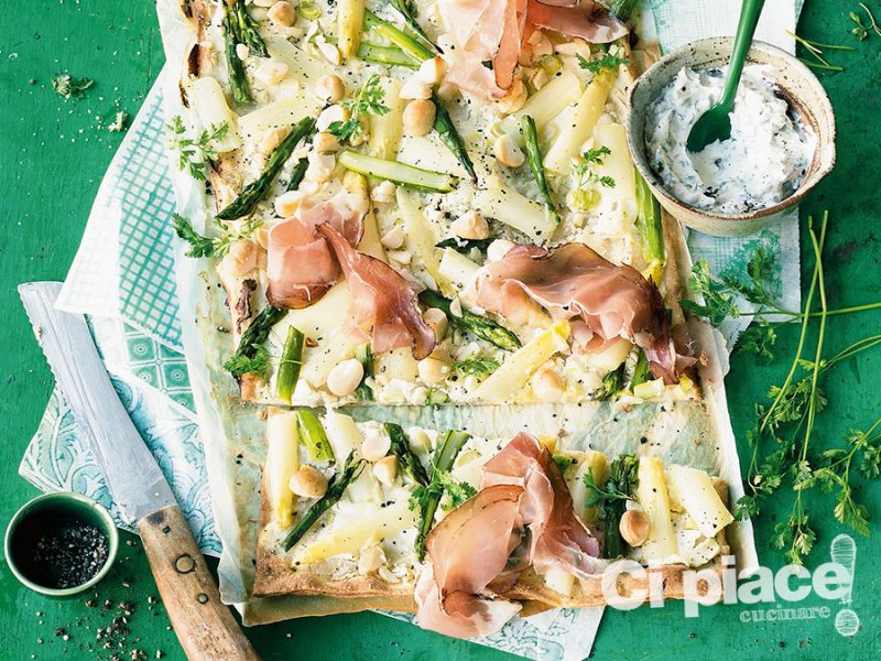 Schiacciata con gorgonzola