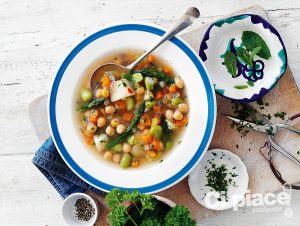 zuppa-di-legumi-con-asparagi