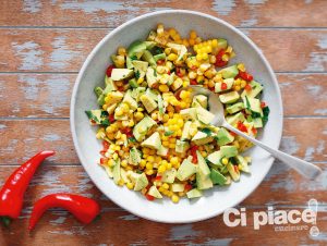 insatala-esotica-con-avocado