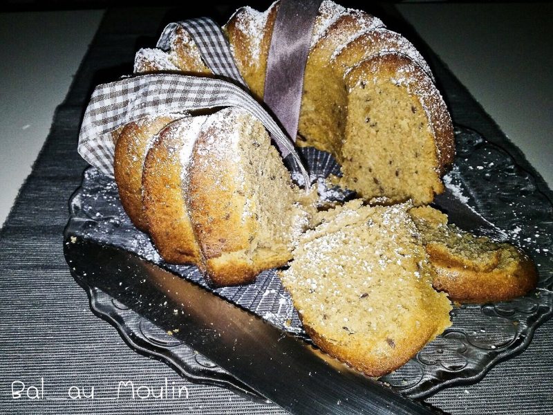 Ciambella Vegana con latte di orzomalto e semi di lino