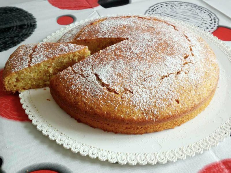 Torta di carote e cocco