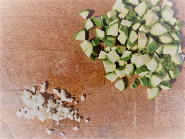 Risotto con zucchine, pecorino e rosmarino